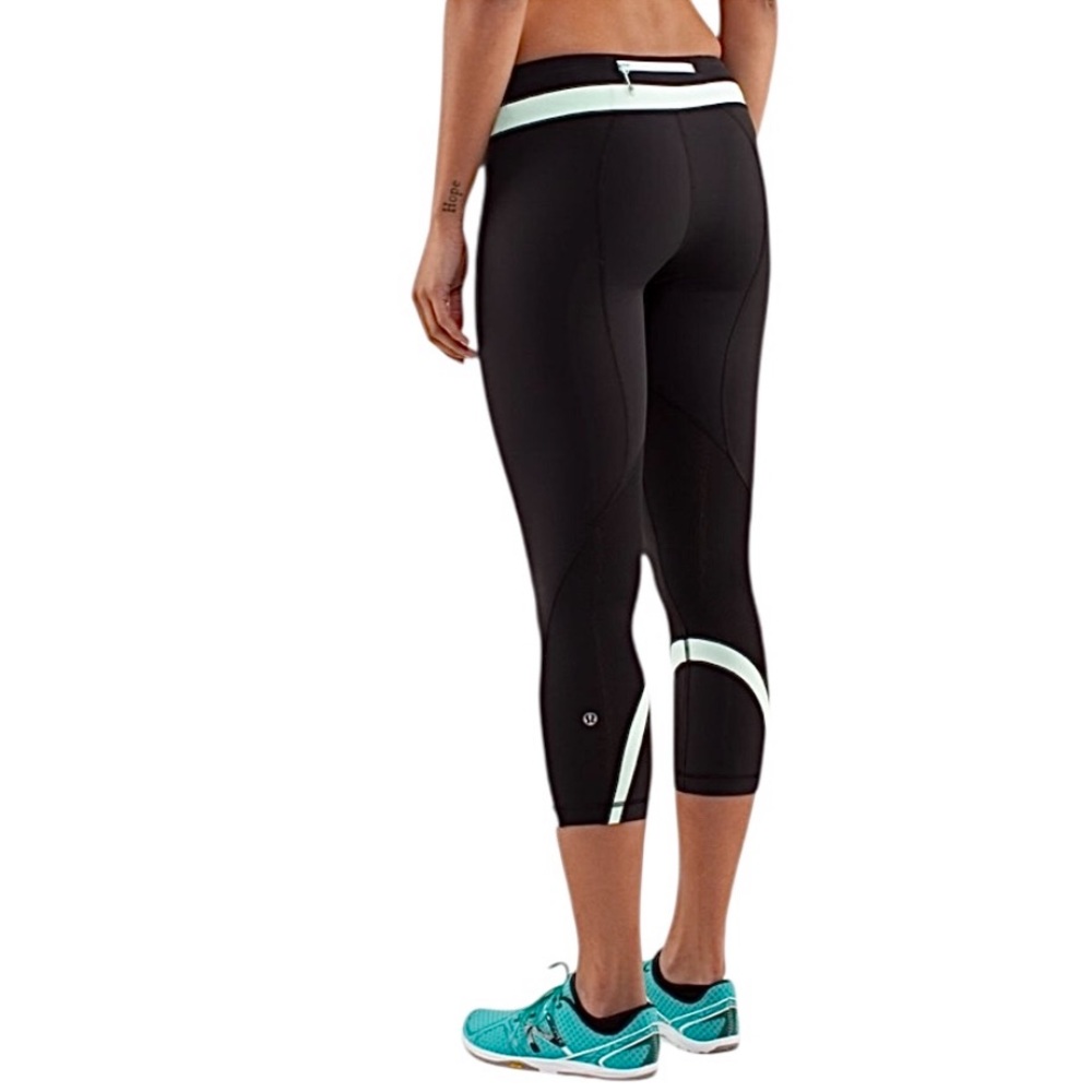 Lululemon Run: Inspire Crop II Black/Mint Moment Luxtreme Circle Mesh Leggings 4